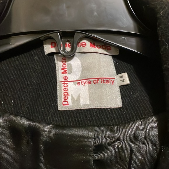 Black Embroidered Long Coat - Picture 5 of 7